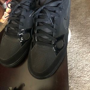 Men’s Nike shoes 11